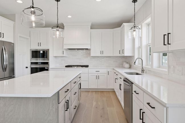 17953 Hidden Creek Trl, House other with 4 bedrooms, 3 bathrooms and null parking in Lakeville MN | Image 9