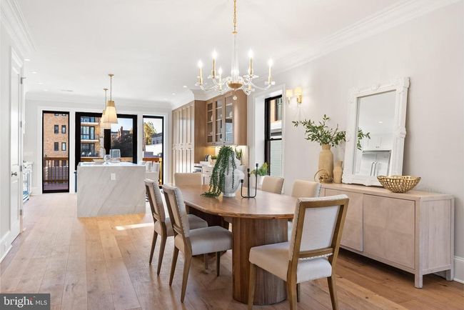1720 15 Th St Nw, Townhouse with 6 bedrooms, 5 bathrooms and null parking in WASHINGTON DC | Image 9