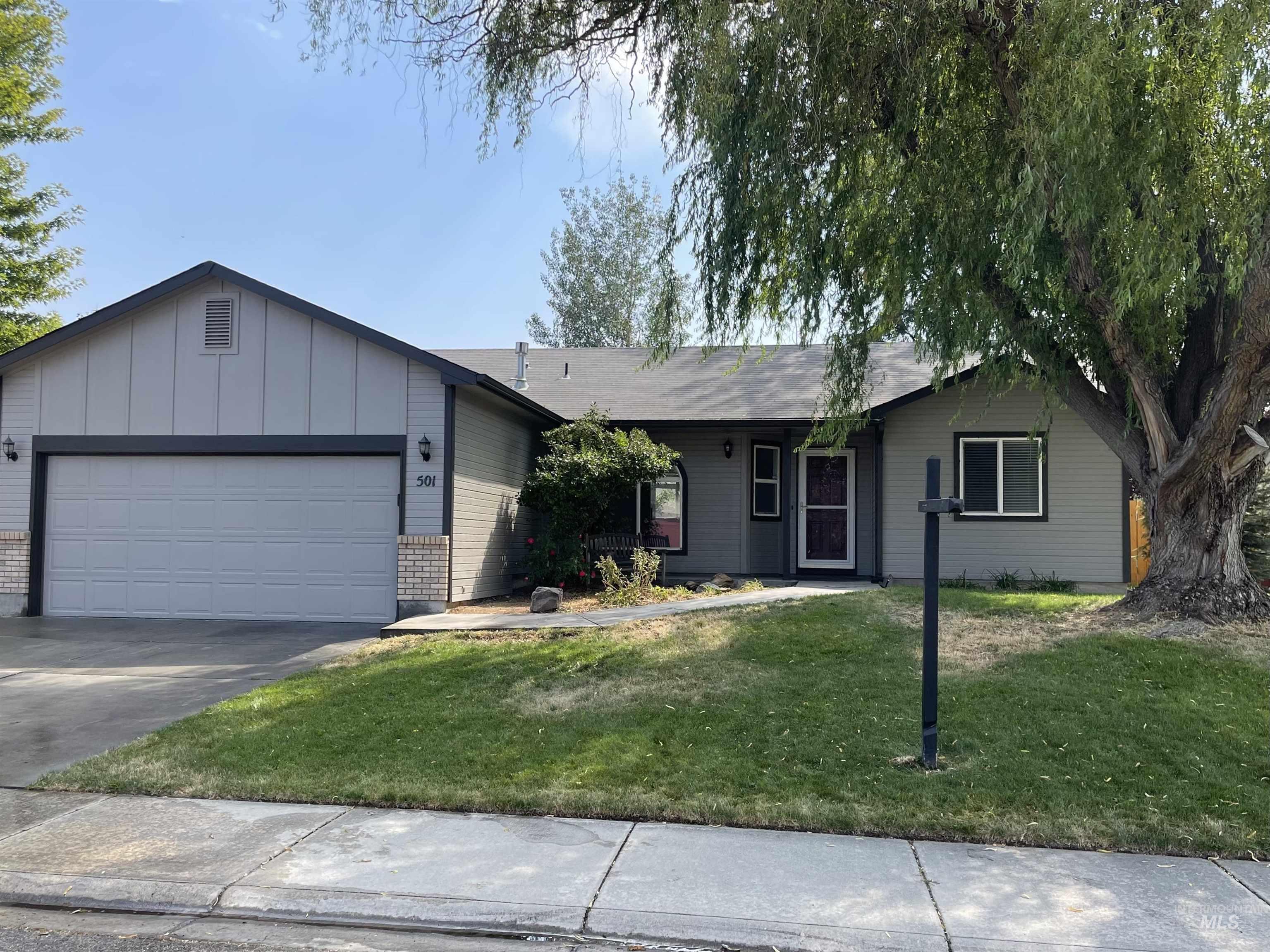 Hawk St, Meridian, ID 83646