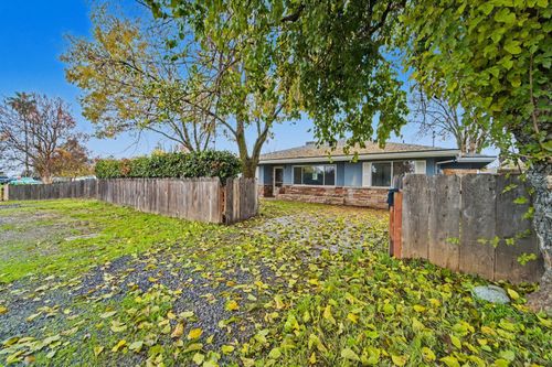 1761 5th St, Oroville, CA, 95965-4071 | Card Image