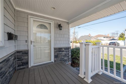 2854 Clarendon Rd, Oceanside, NY, 11572-2505 | Card Image