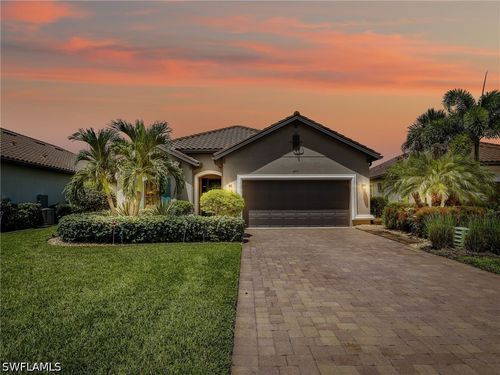 8477 Sevilla Ct, NAPLES, FL, 34114-2818 | Card Image