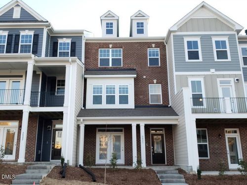 2927 Great Lawn Rd, Apex, NC, 27502-7065 | Card Image