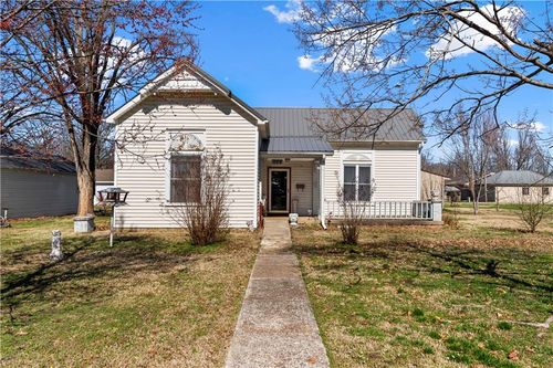 308 E Olive St, Rich Hill, MO, 64779-1132 | Card Image