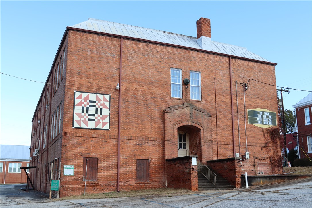 Commercial Sale in Walhalla 5