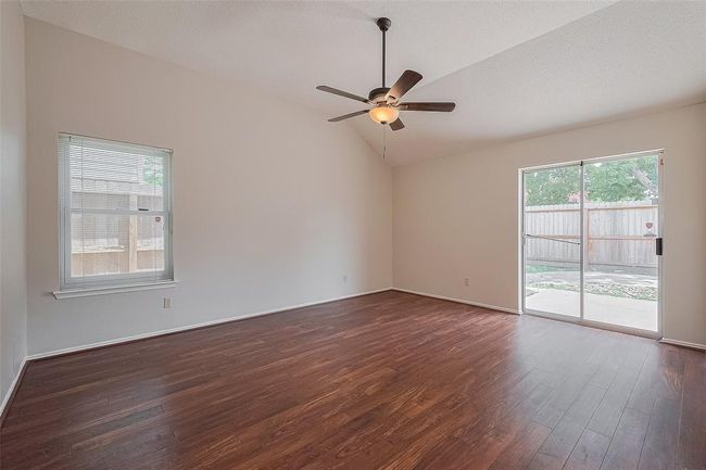 5814 N Magazine Cir, House other with 3 bedrooms, 2 bathrooms and 2 parking in Houston TX | Image 26