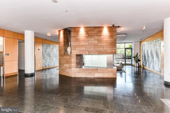 APT-909 - 2001 15 Th St N, Condo with 2 bedrooms, 2 bathrooms and null parking in ARLINGTON VA | Image 19