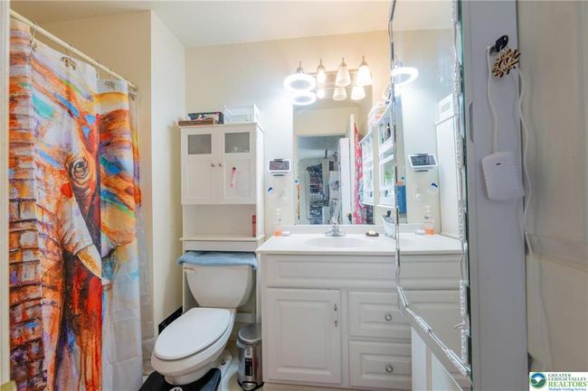 7112 Howell Ter, House other with 4 bedrooms, 2 bathrooms and null parking in Stroudsburg PA | Image 19