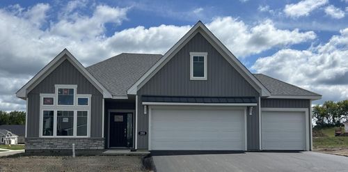 251 Meadow Way, Elko New Market, MN, 55054-5495 | Card Image