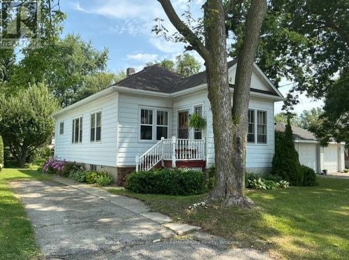 163 Trafalgar St, Mitchell, ON, N0K1N0 | Card Image