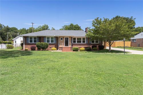 310 Jeb Stuart Ave, Anderson, SC, 29625-2326 | Card Image