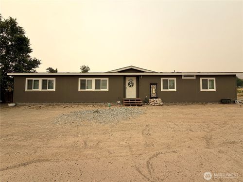 2228 Tacoma Ave, Bridgeport, WA, 98813-9723 | Card Image