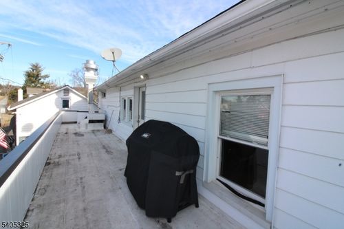 a-171 Stanton Rd, Flemington, NJ, 08822-7049 | Card Image