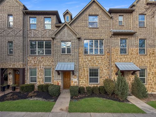573 W Royal Ln, Irving, TX, 75039-4225 | Card Image