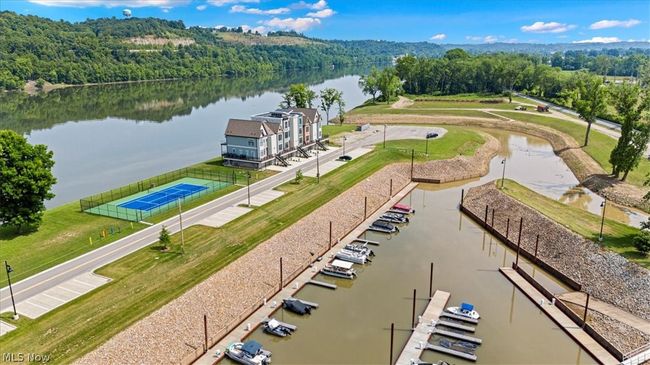 505 Harbor Point, Townhouse with 3 bedrooms, 2 bathrooms and null parking in Williamstown WV | Image 38