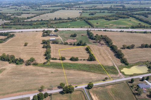 6 Danville Loop 1 Road, Nicholasville, KY, 40356 | Card Image