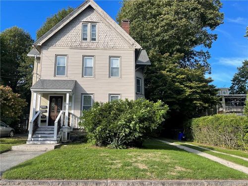 1-11 West Street, New London, CT, 06320 | Card Image