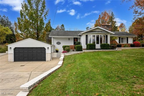 7894 Brecksville Road, Brecksville, OH, 44141 | Card Image