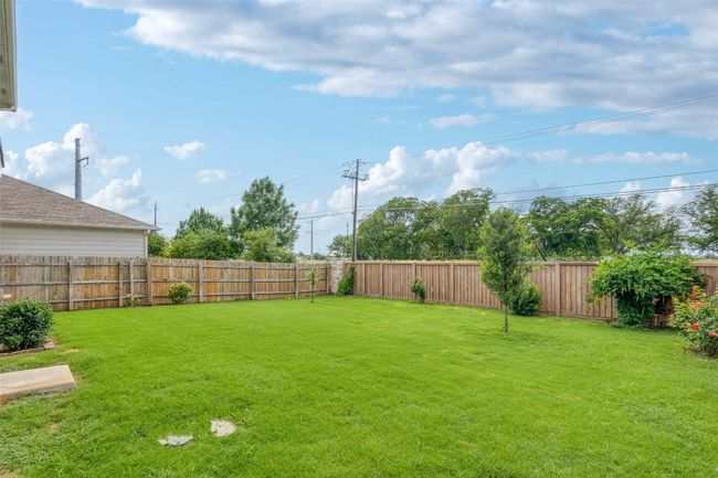 2004 Rinker Ranch Dr, House other with 4 bedrooms, 3 bathrooms and 4 parking in Austin TX | Image 27