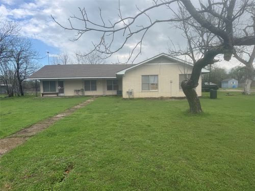 733 Foster Street, Marlin, TX, 76661 | Card Image