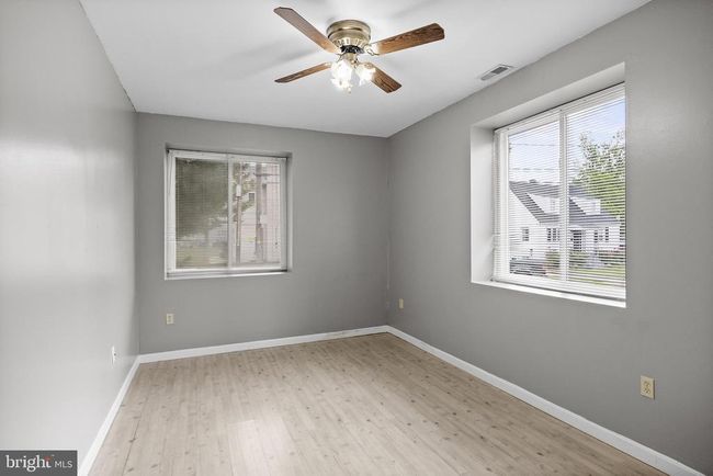 7 E Mill Rd, Condo with 2 bedrooms, 1 bathrooms and null parking in MAPLE SHADE NJ | Image 7