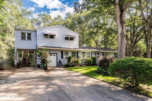 11 Murdock Pl, Jackson, NJ, 08527-2906 | Card Image