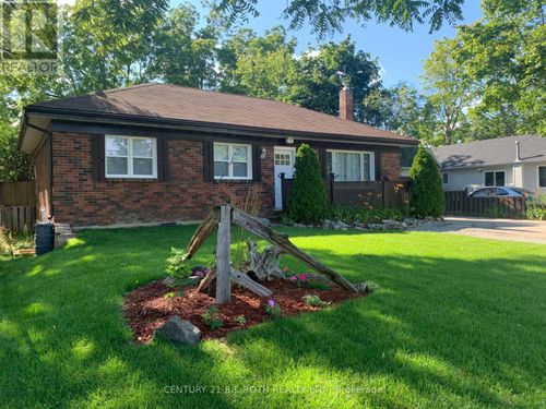 lower-156 Puget Street, Barrie (Codrington), ON, L4M4N5 | Card Image
