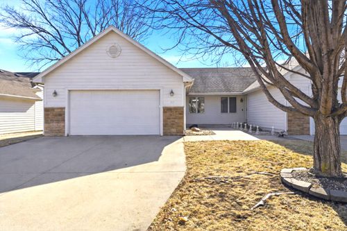 303 Se 30th St, Ankeny, IA, 50021-9361 | Card Image