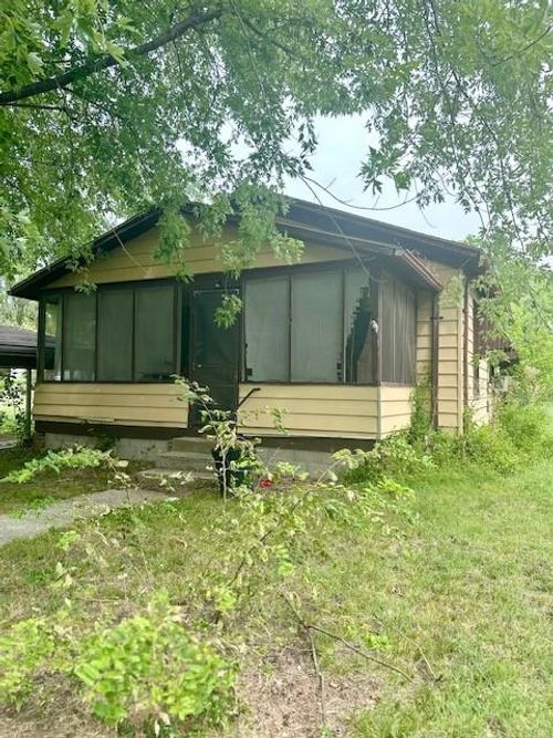 407 S State St, Caney, KS, 67333-1535 | Card Image