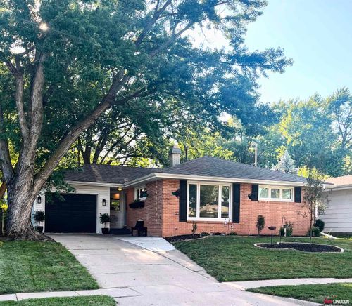 4401 S 46th St, Lincoln, NE, 68516-1126 | Card Image