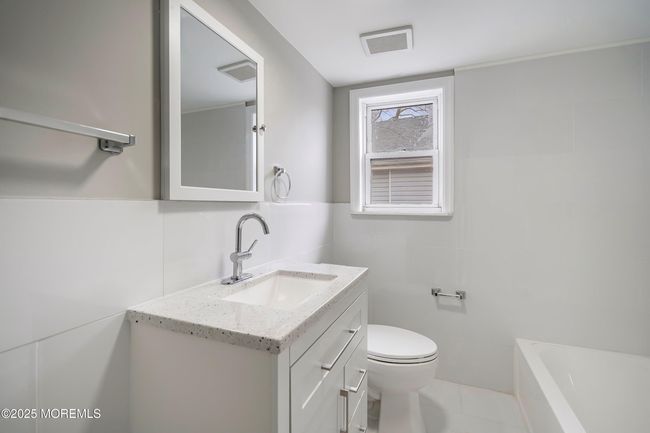 271 Barbara Pl, House other with 3 bedrooms, 2 bathrooms and null parking in Cliffwood NJ | Image 9