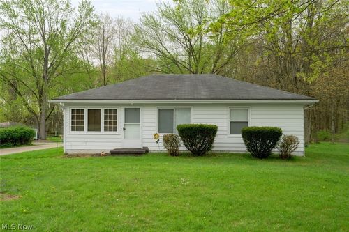 1603 Grandview Rd, Lake Milton, OH, 44429-9619 | Card Image