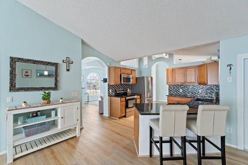 921 Ne Zebrina Senda, JENSEN BEACH, FL, 34957-5041 | Card Image