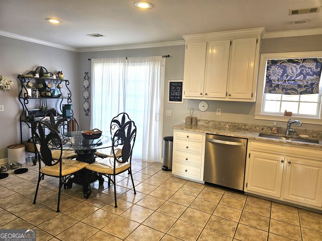 1045 Bazemore Rd, House other with 3 bedrooms, 3 bathrooms and null parking in Dexter GA | Image 12