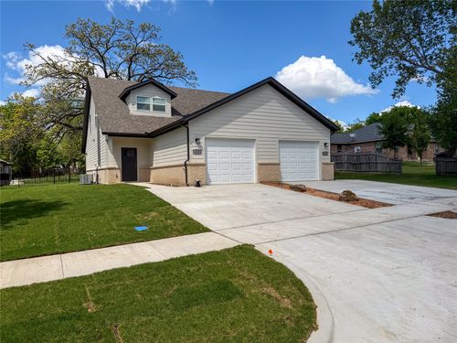 411/ 413 W Dulin Street, Sherman, TX, 75090 | Card Image