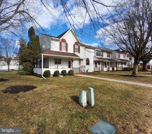 2 Adam Ct, EASTAMPTON, NJ, 08060-4701 | Card Image