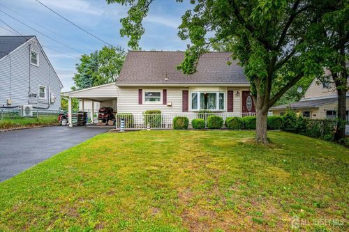 29 Kendall Dr, Parlin, NJ, 08859-1105 | Card Image