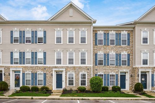 326 Silver Maple Dr, Blacklick, OH, 43004-8426 | Card Image