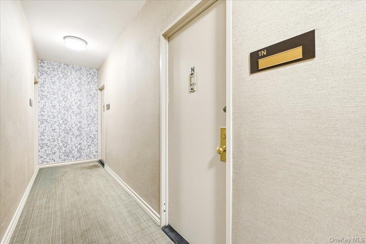 Commercial Sale in New York 4