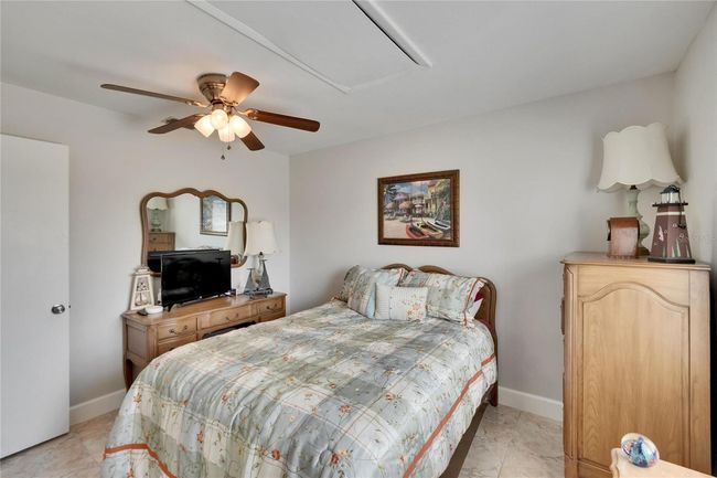 6530 Manila Palm Way, House other with 4 bedrooms, 2 bathrooms and null parking in APOLLO BEACH FL | Image 22