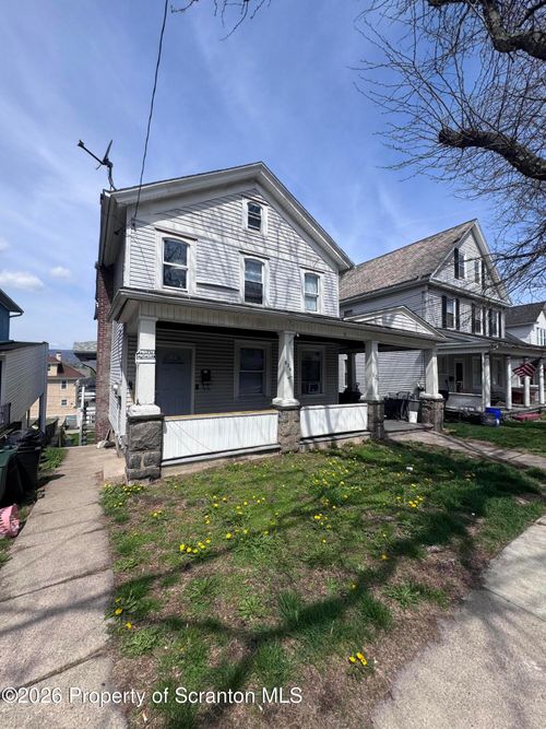 garage-apartment-826 Prospect Avenue, Scranton, PA, 18505 | Card Image