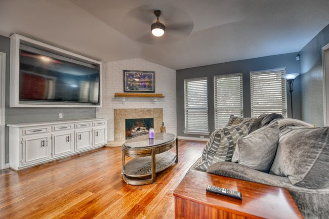 433 Tall Oaks Ln, House other with 3 bedrooms, 2 bathrooms and null parking in Richardson TX | Image 8