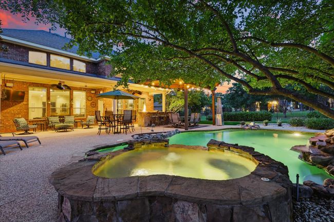 112 W Carruth Ln, House other with 4 bedrooms, 4 bathrooms and null parking in Double Oak TX | Image 35