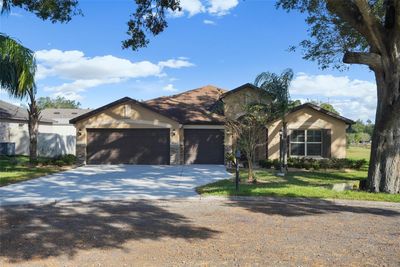 32107 Spring Meadow Court, House other with 4 bedrooms, 3 bathrooms and null parking in Sorrento FL | Image 2