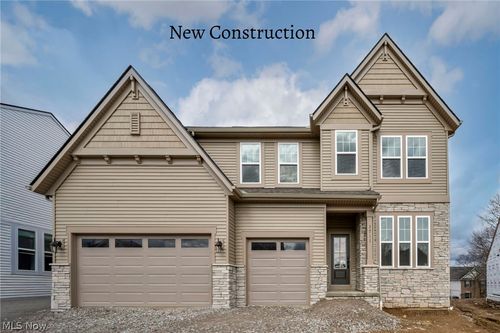 3711 Overlook Ct, Akron, OH, 44333-9212 | Card Image