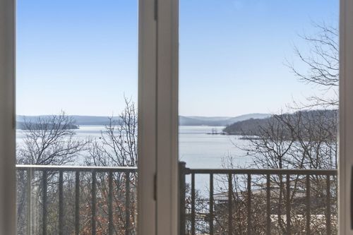 234 Sunset Cv, Branson, MO, 65616-3604 | Card Image