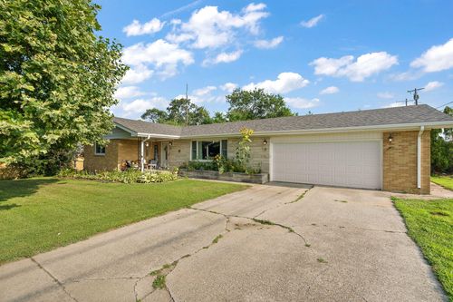 124 6th Ave Nw, DeMotte, IN, 46310 | Card Image
