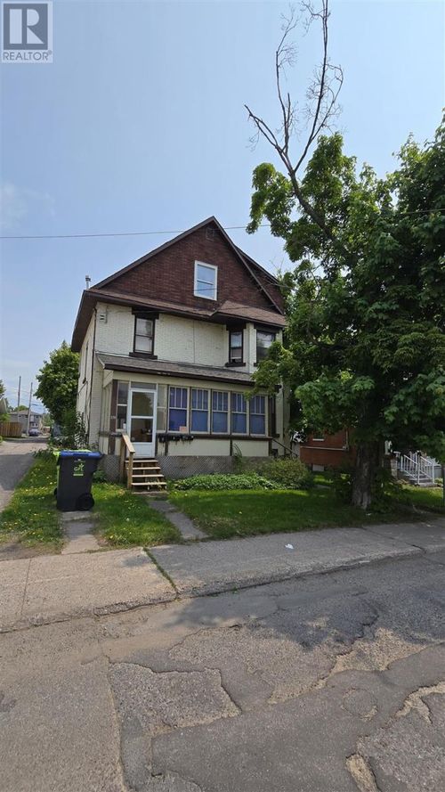 178 Spring St, Sault Ste. Marie, ON, P6A3A5 | Card Image
