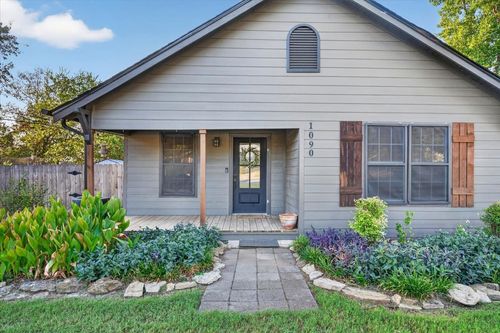 1090 Counts St, Stephenville, TX, 76401-4844 | Card Image