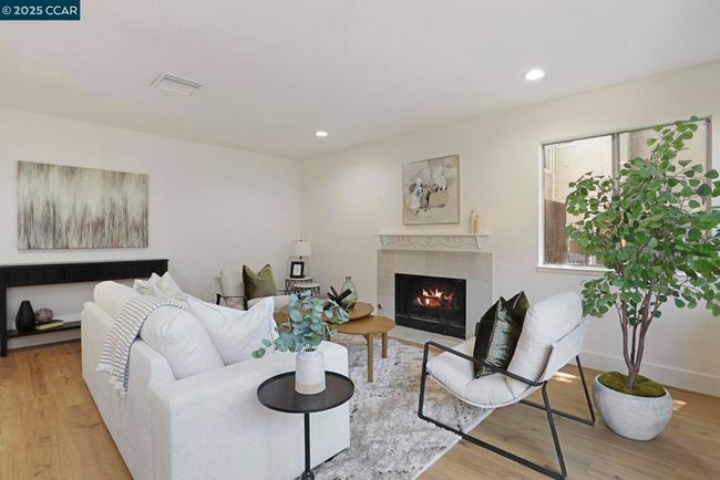APT-29 - 3712 Willow Pass Rd, Condo with 2 bedrooms, 2 bathrooms and 1 parking in Concord CA | Image 12
